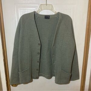 Vintage Crestknit Australia Wool Cardigan in Soft Green Pure New Wool